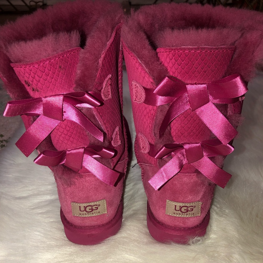 Hot pink Ugg boots